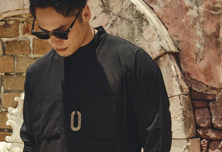 1PIU1UGUALE3 RELAX(ウノピゥウノウグァーレトレ リラックス)飯田将成着用