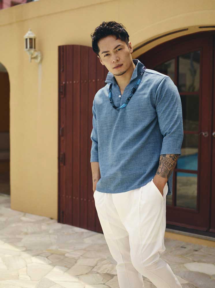 人気格闘家 飯田将成が魅せる大人リッチなリゾートスタイル