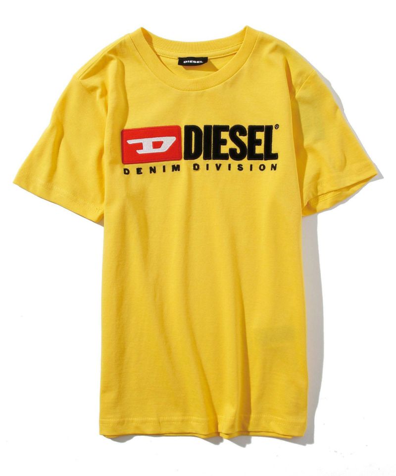 洗練されたデザインDIESEL　KIDS　Tシャツ&ショートパンツ セット　4Yキッズ服男の子用(90cm~)