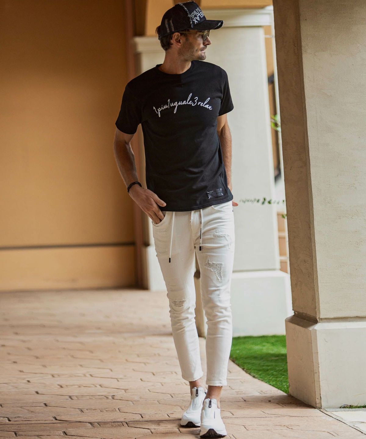 1PIU1UGUALE3 RELAX(ウノピゥウノウグァーレトレ リラックス)アンクル