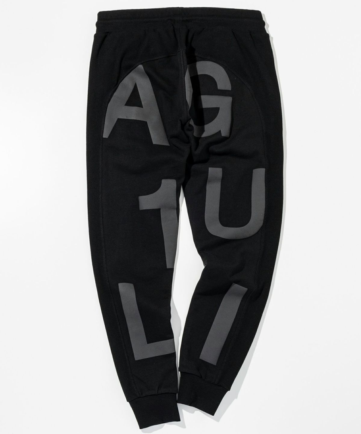 1PIU1UGUALE3 RELAX(ウノピゥウノウグァーレトレ リラックス)ビッグ