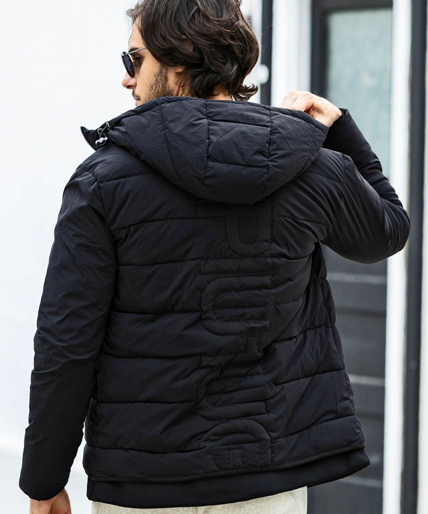 1PIU1UGUALE3 RELAX(ウノピゥウノウグァーレトレ リラックス  