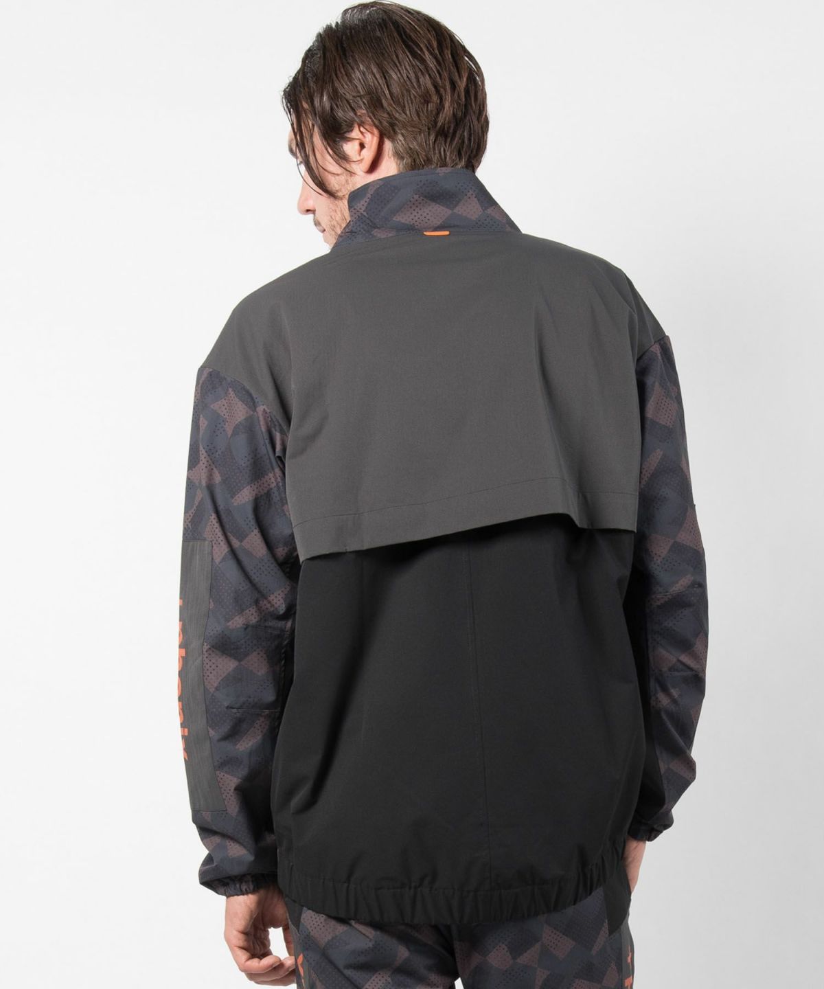 phenix(プラスフェニックス)撥水加工 Athletic Woven Jacket