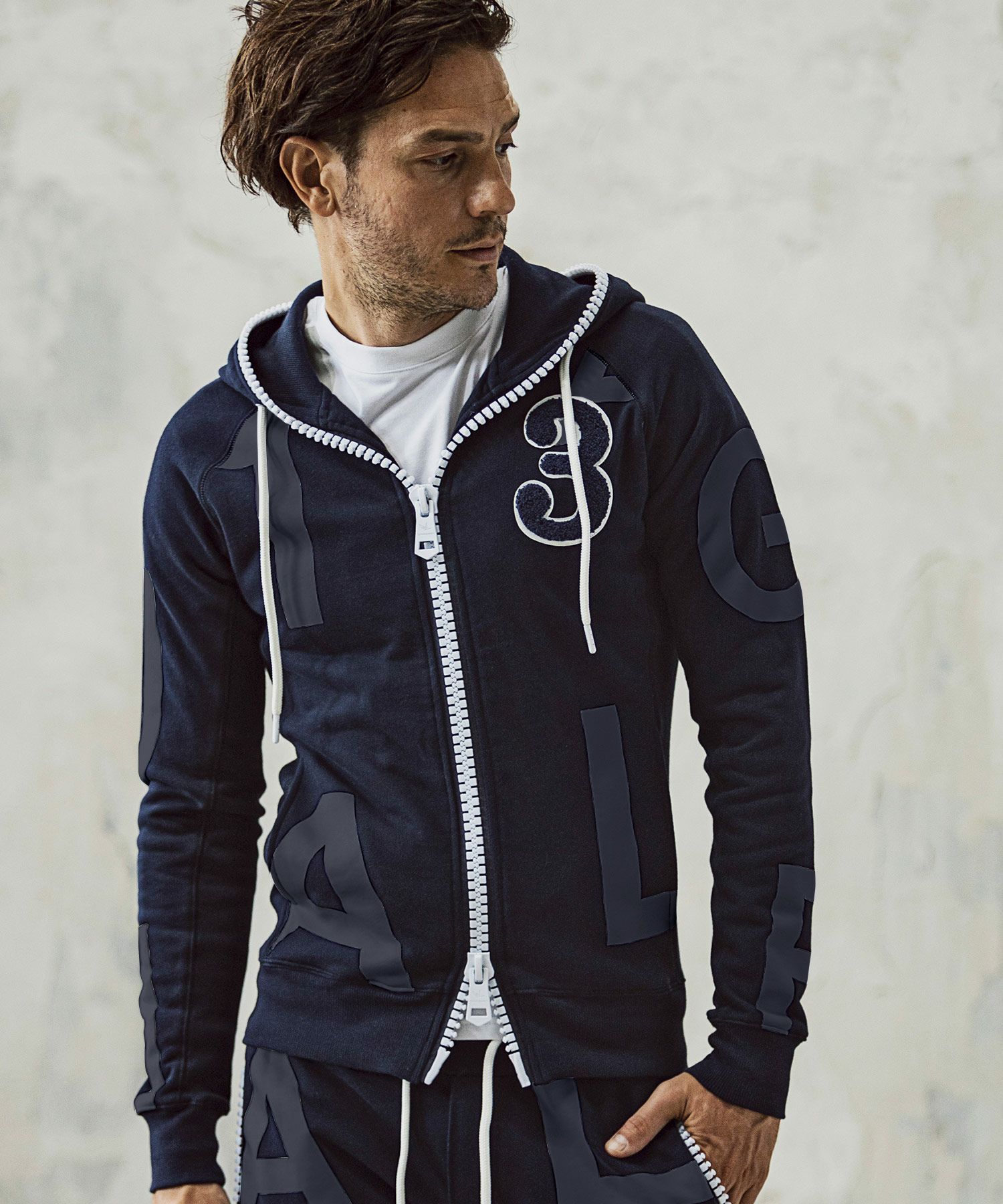 1PIU1UGUALE3 RELAX(ウノピゥウノウグァーレトレ リラックス)ビッグ