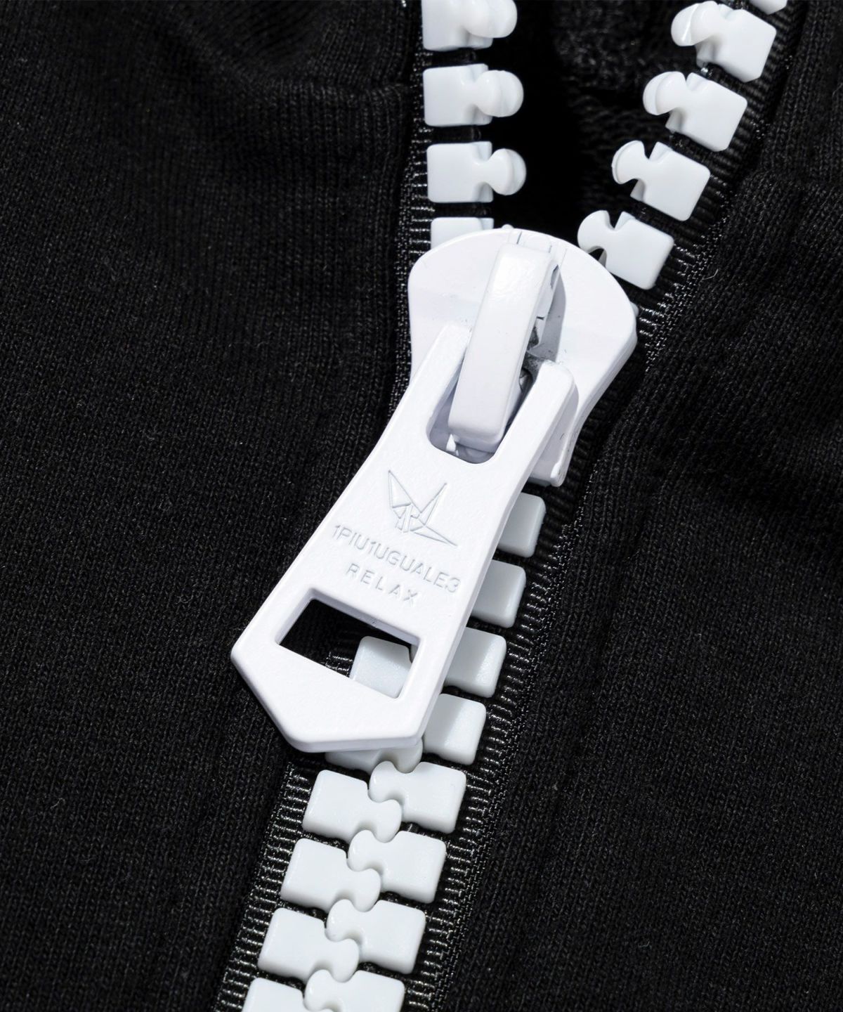 1PIU1UGUALE3 RELAX(ウノピゥウノウグァーレトレ リラックス)ビッグ