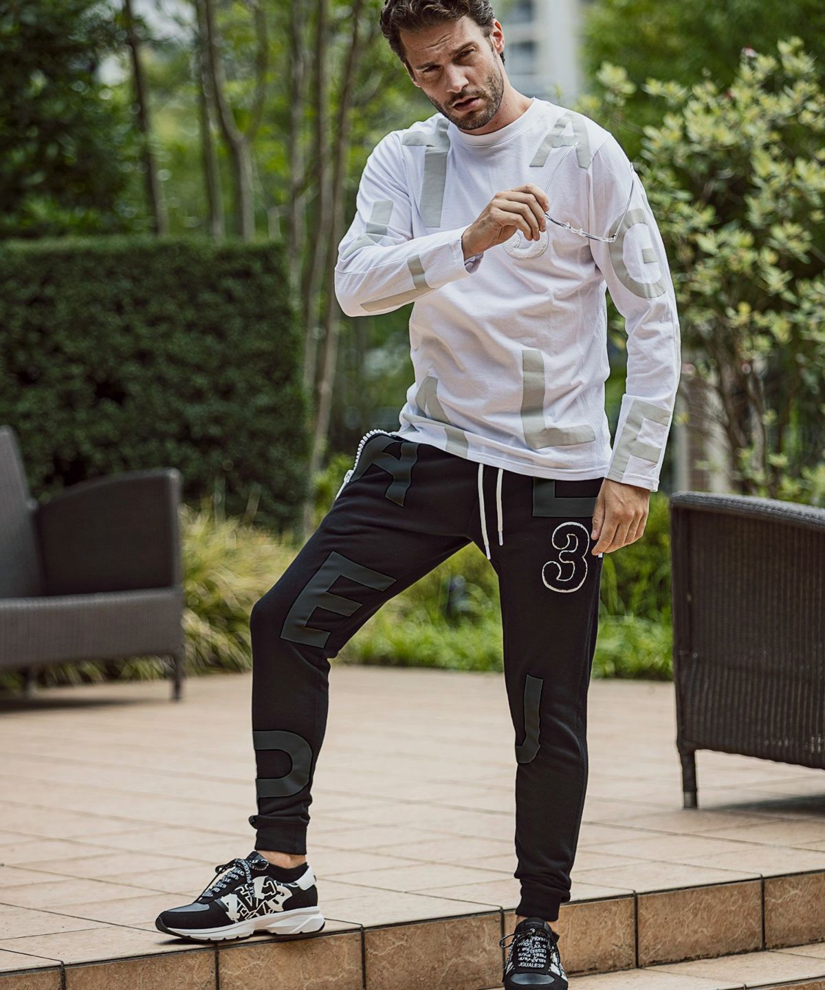 1PIU1UGUALE3 RELAX(ウノピゥウノウグァーレトレ リラックス)ビッグ