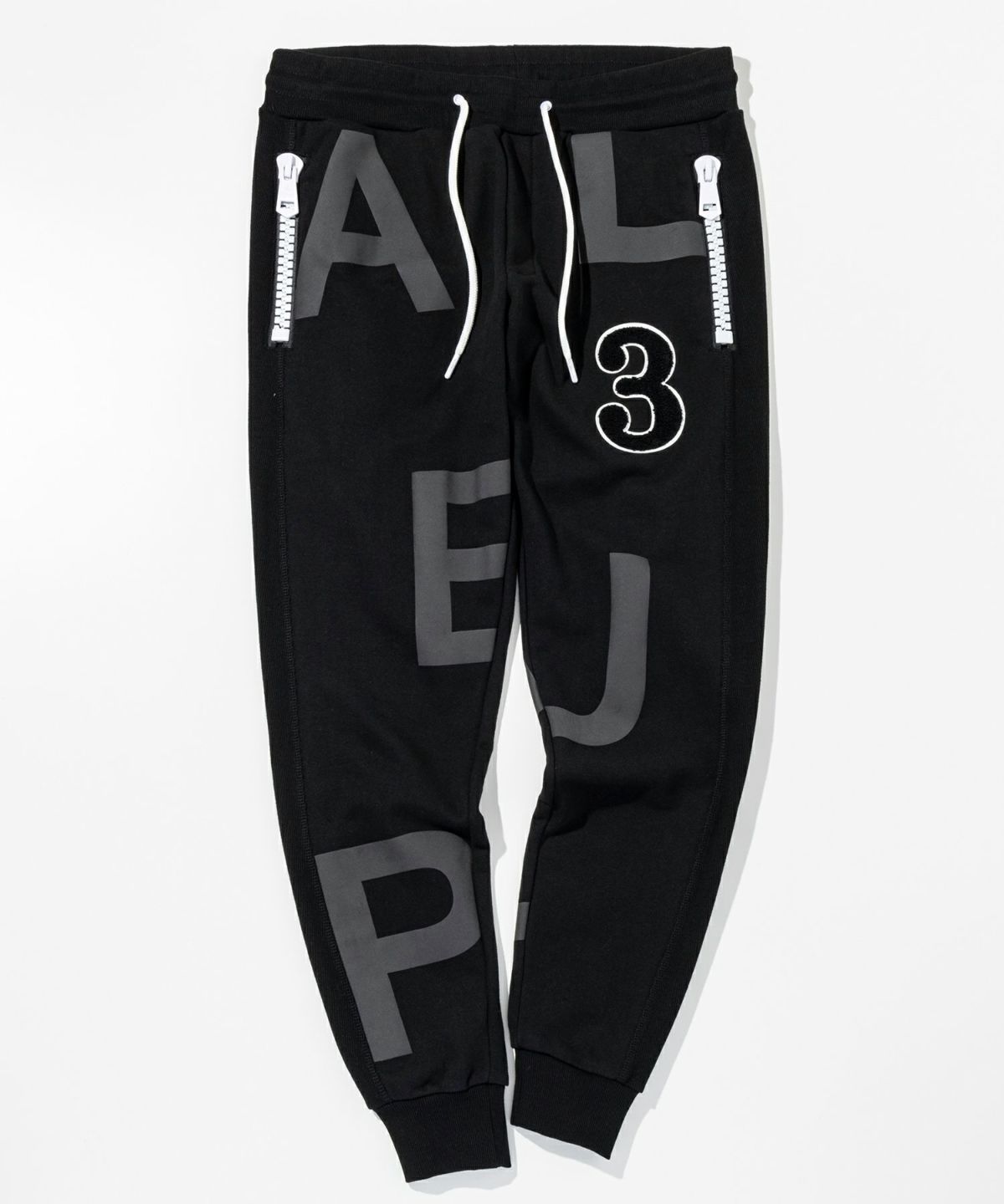 1PIU1UGUALE3 RELAX(ウノピゥウノウグァーレトレ リラックス)ビッグ