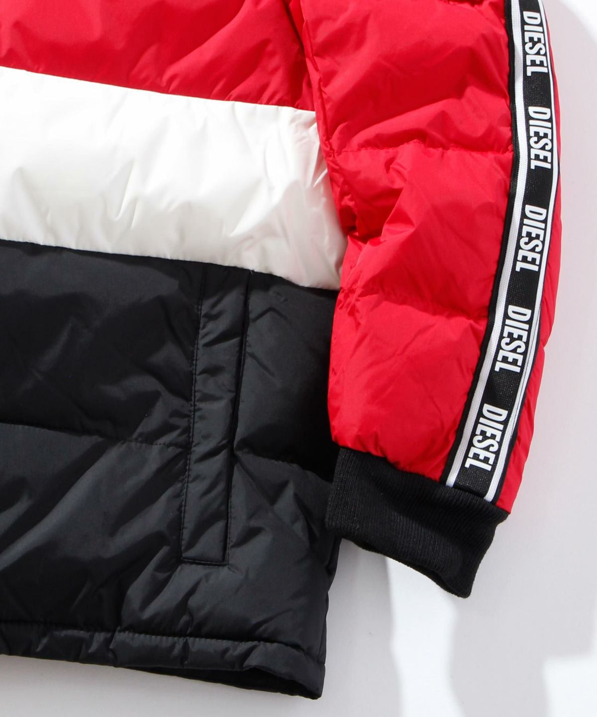 DIESEL(ディーゼル)Kids & Junior フーディーパディング DIESEL(ディーゼル)Kids & Junior フーディーパディング