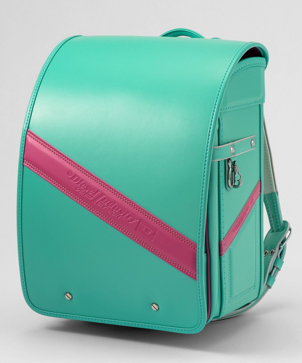 ミントグリーン