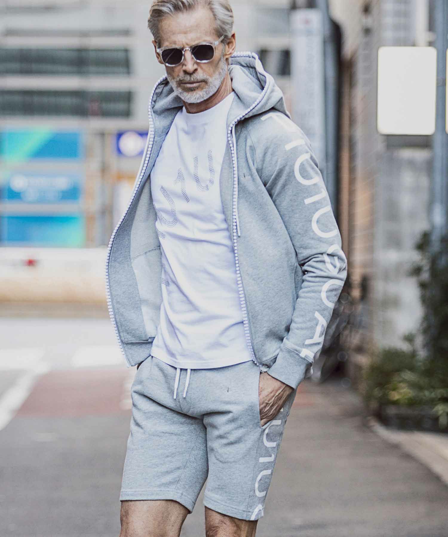 1PIU1UGUALE3 RELAX(ウノピゥウノウグァーレトレ リラックス)ビッグ 