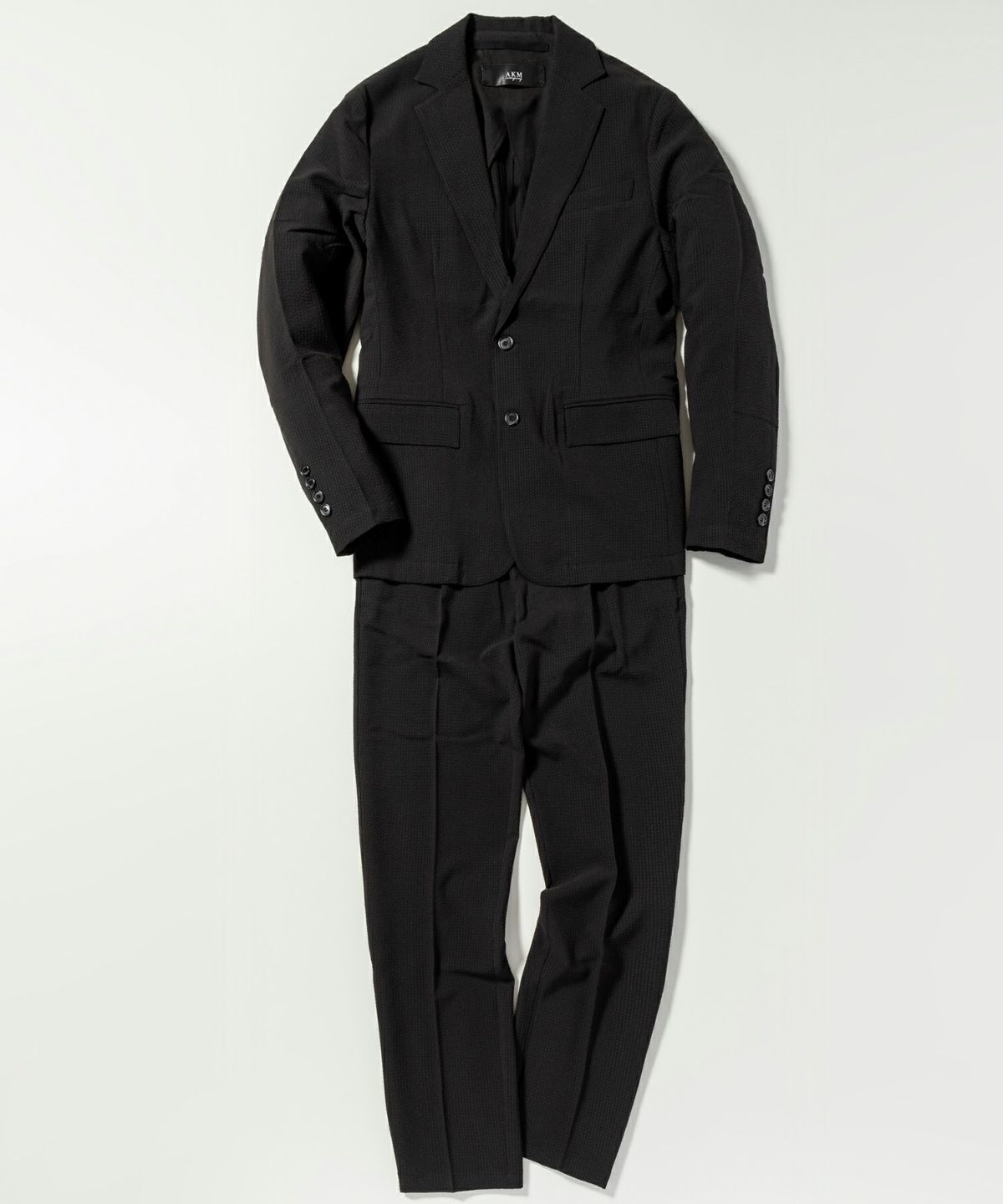 AKM Contemporary(エイケイエムコンテンポラリー)ピンストライプシア