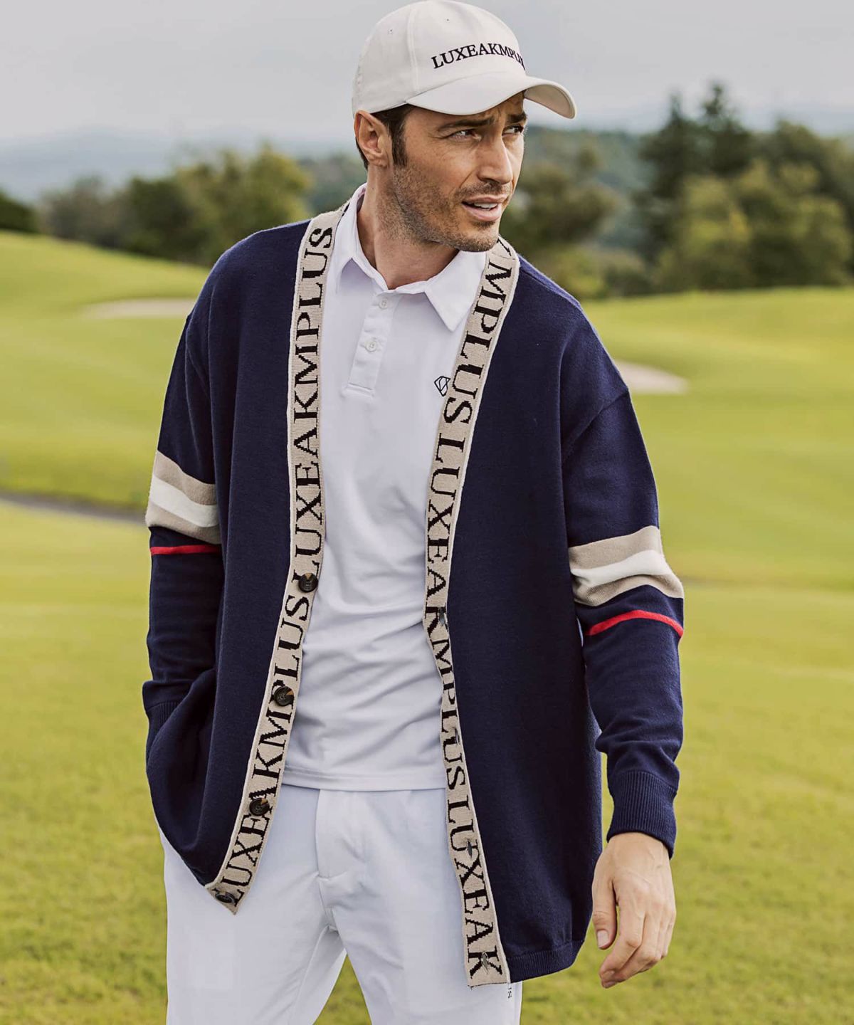 LUXEAKMPLUS(リュクスエイケイエムプラス)ゴルフ ジャガードロゴニット