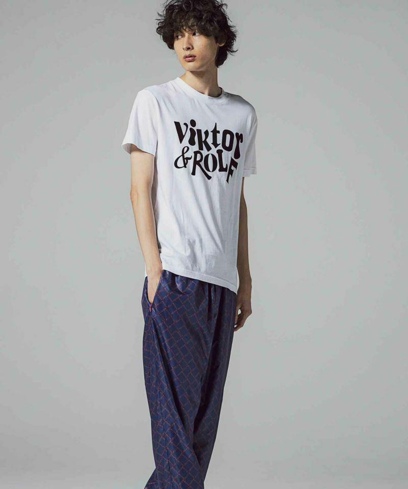 VIKTOR&ROLF(ヴィクター＆ロルフ)VIKTOR&ROLFプリントTシャツ/LOGO T-SHIRT(ホワイト)