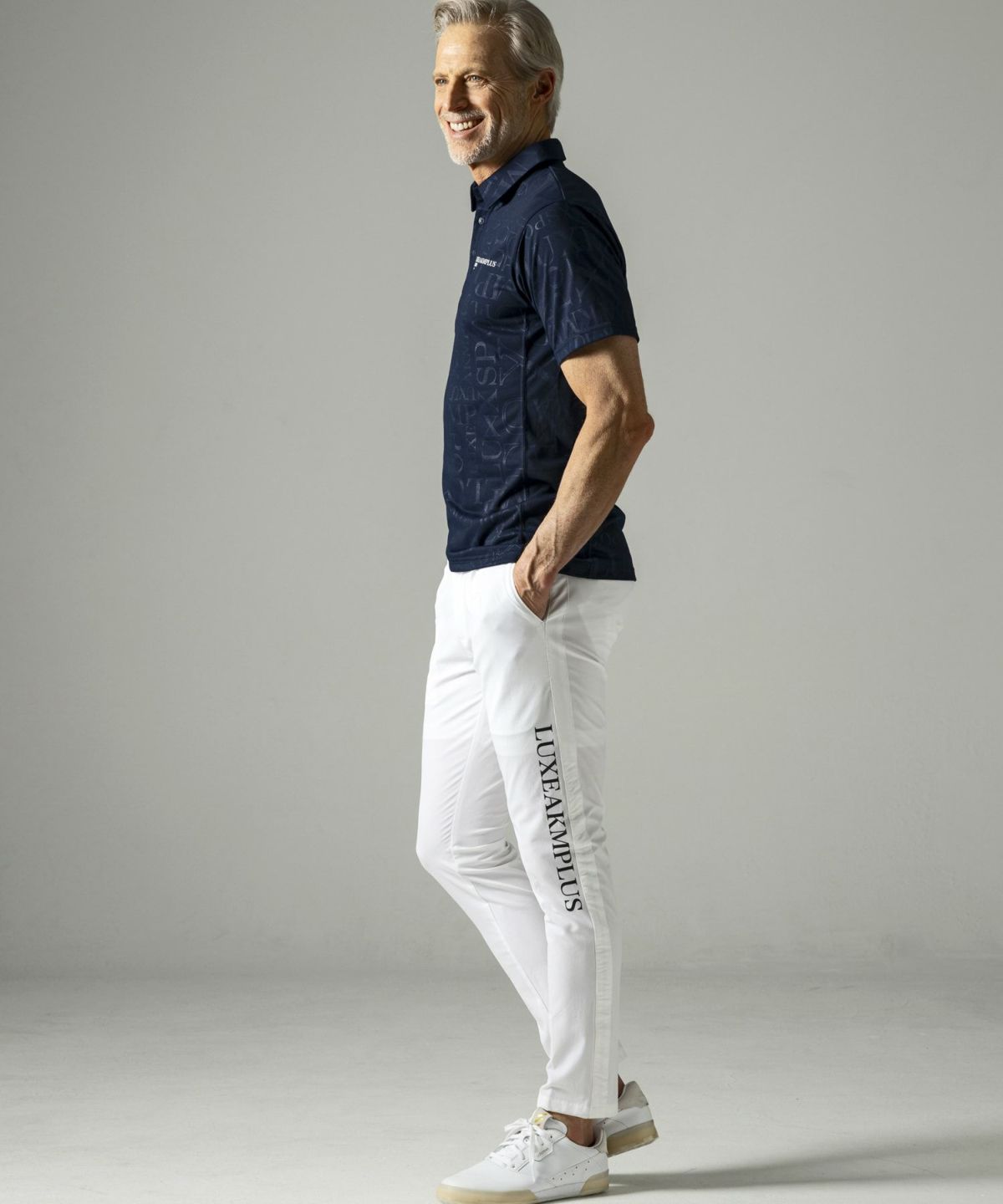 LUXEAKMPLUS(リュクスエイケイエムプラス)ゴルフ サイドロゴ