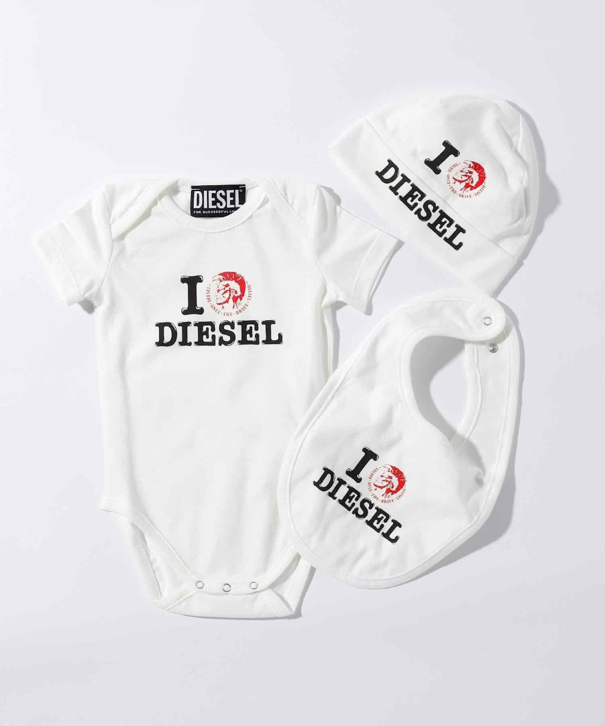 DIESEL(ディーゼル)Baby ベビーギフトセット スタイ/ロンパース/帽子