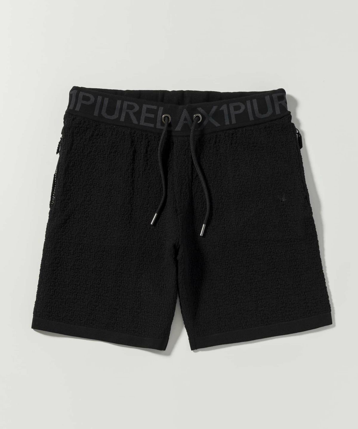 1PIU1UGUALE3 RELAX(ウノピゥウノウグァーレトレ リラックス)ライン