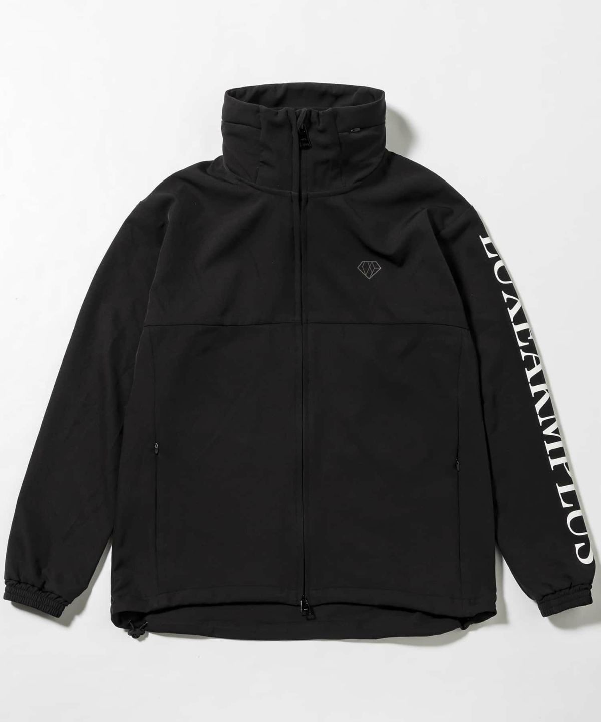 LUXEAKMPLUSリュクスエイケイエムプラス スムースロゴトラックジャケット LUXEAKMPLUS(リュクスエイケイエムプラス)ゴルフ サイドロゴ