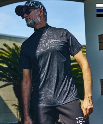 LUXEAKMPLUS(リュクスエイケイエムプラス)ゴルフ ロゴパターン半袖モックネックTシャツ