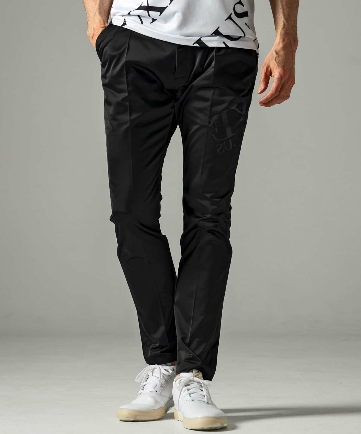 LUXEAKMPLUS(リュクスエイケイエムプラス)ゴルフ グロッシーロゴ