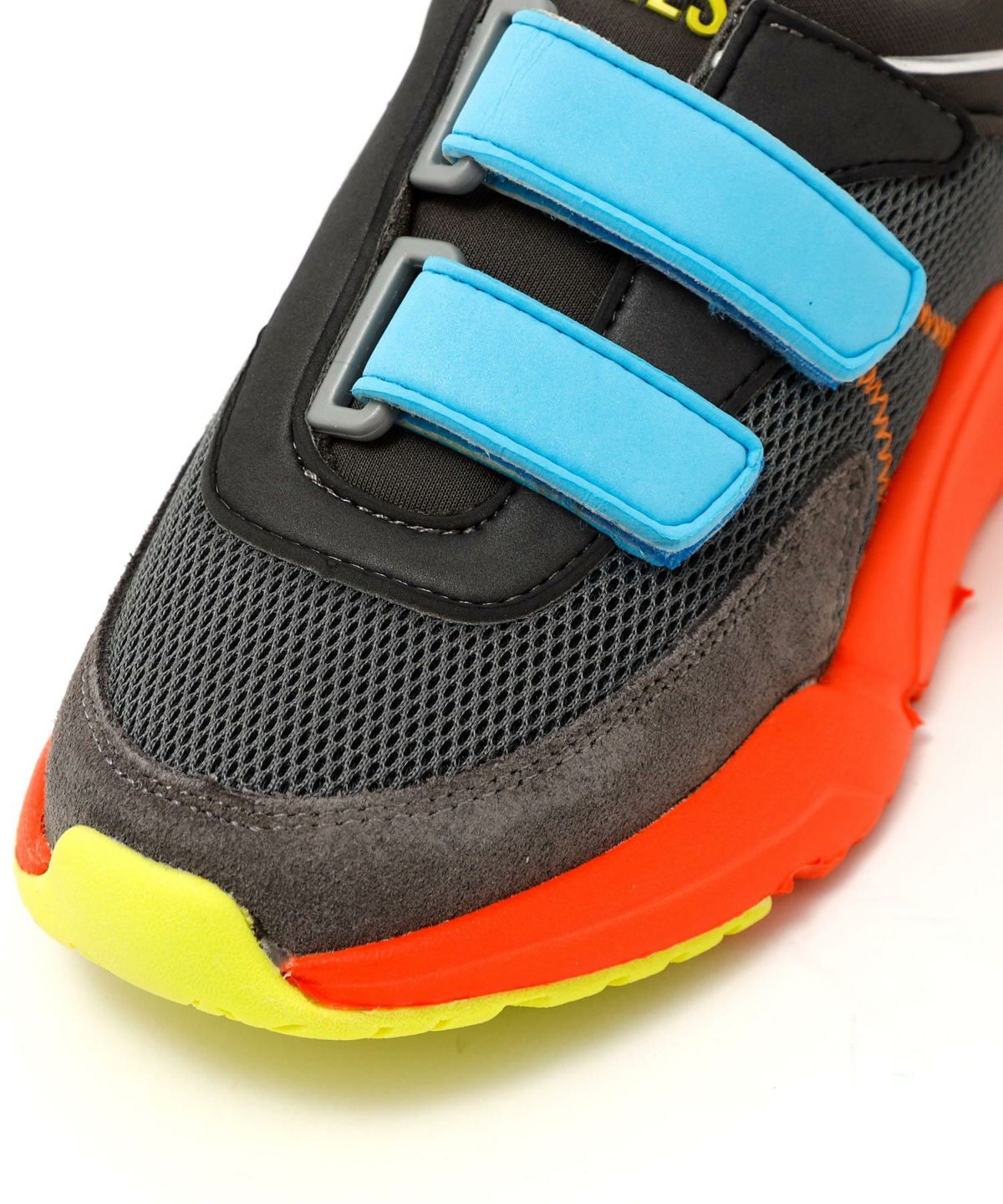 DIESEL(ディーゼル)Kids & Junior スニーカー | SHIFFON公式通販サイト