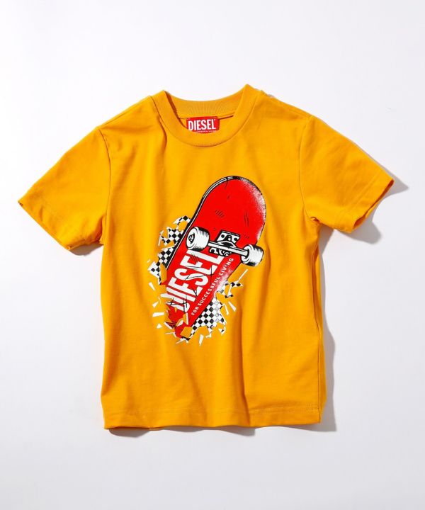 キッズ/ベビー/マタニティ大人気のデザイン　DIESEL　KIDS　TDIEGORBOW　Tシャツ　8Y
