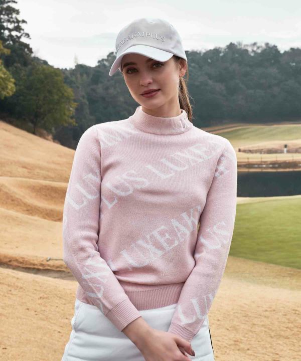 LUXEAKMPLUS(リュクスエイケイエムプラス)ゴルフ 総柄ロゴモックネック