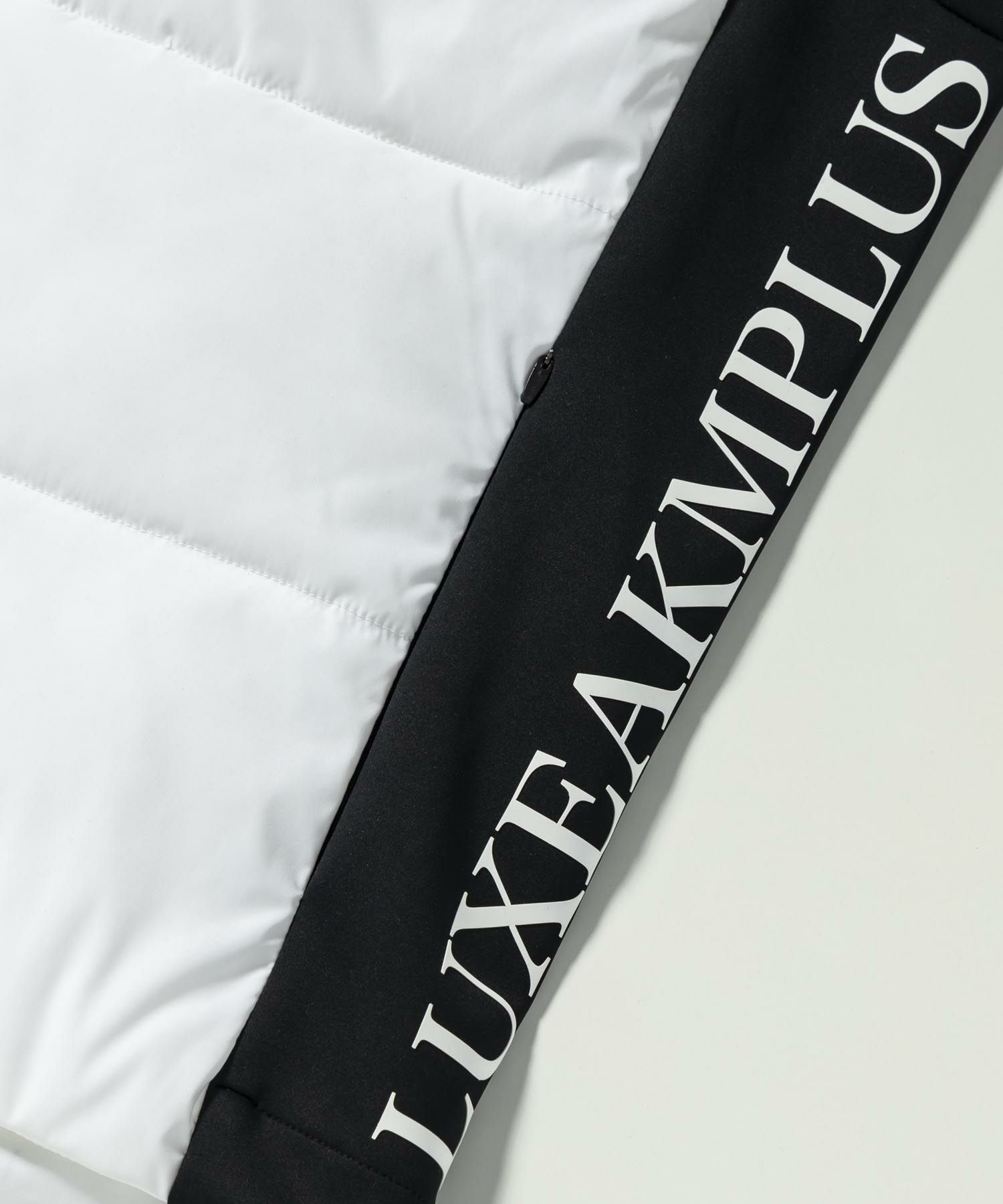 LUXEAKMPLUS(リュクスエイケイエムプラス)ゴルフ サイドロゴフィット