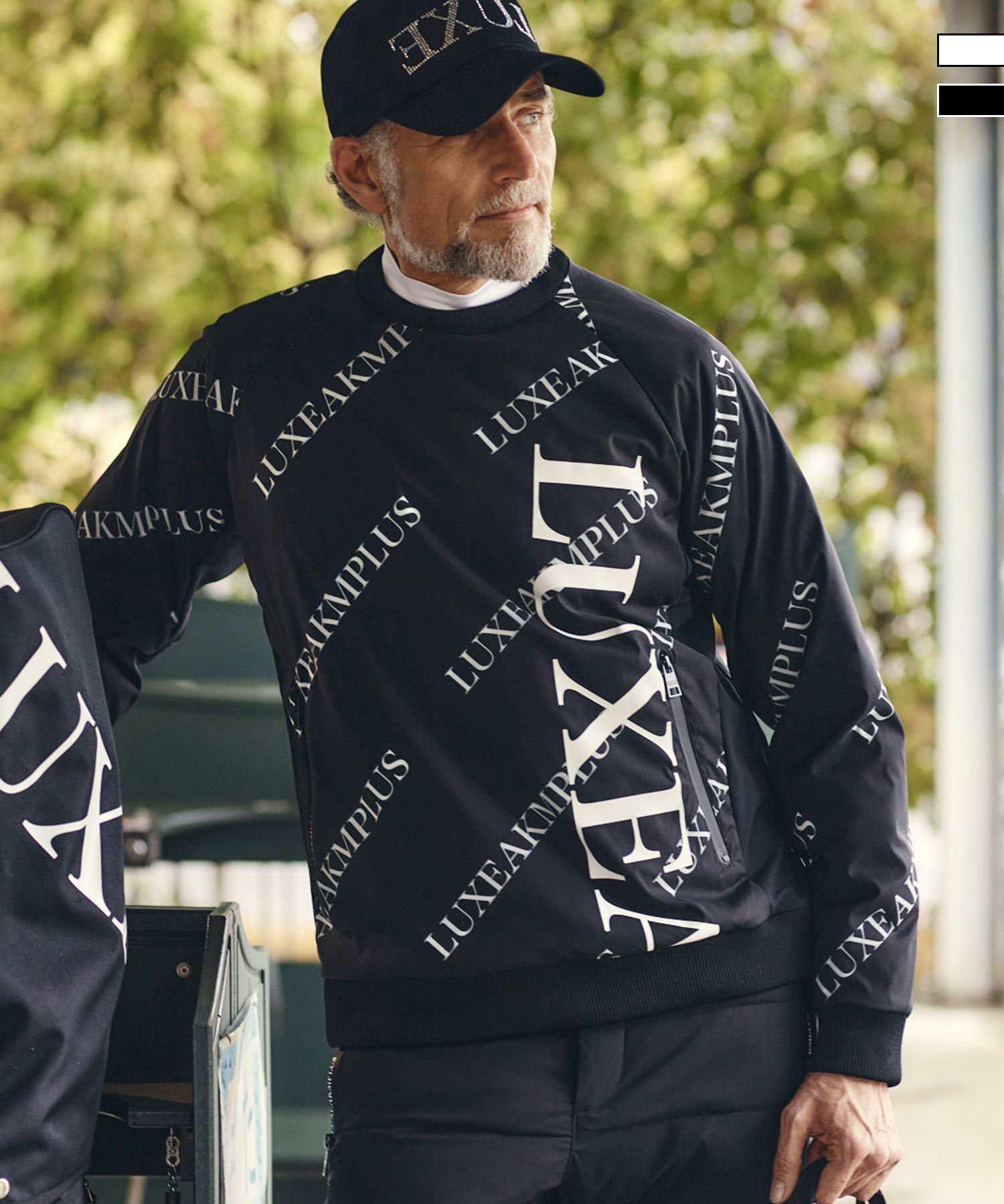 LUXEAKMPLUS(リュクスエイケイエムプラス)ゴルフ バイカラー総柄中綿  