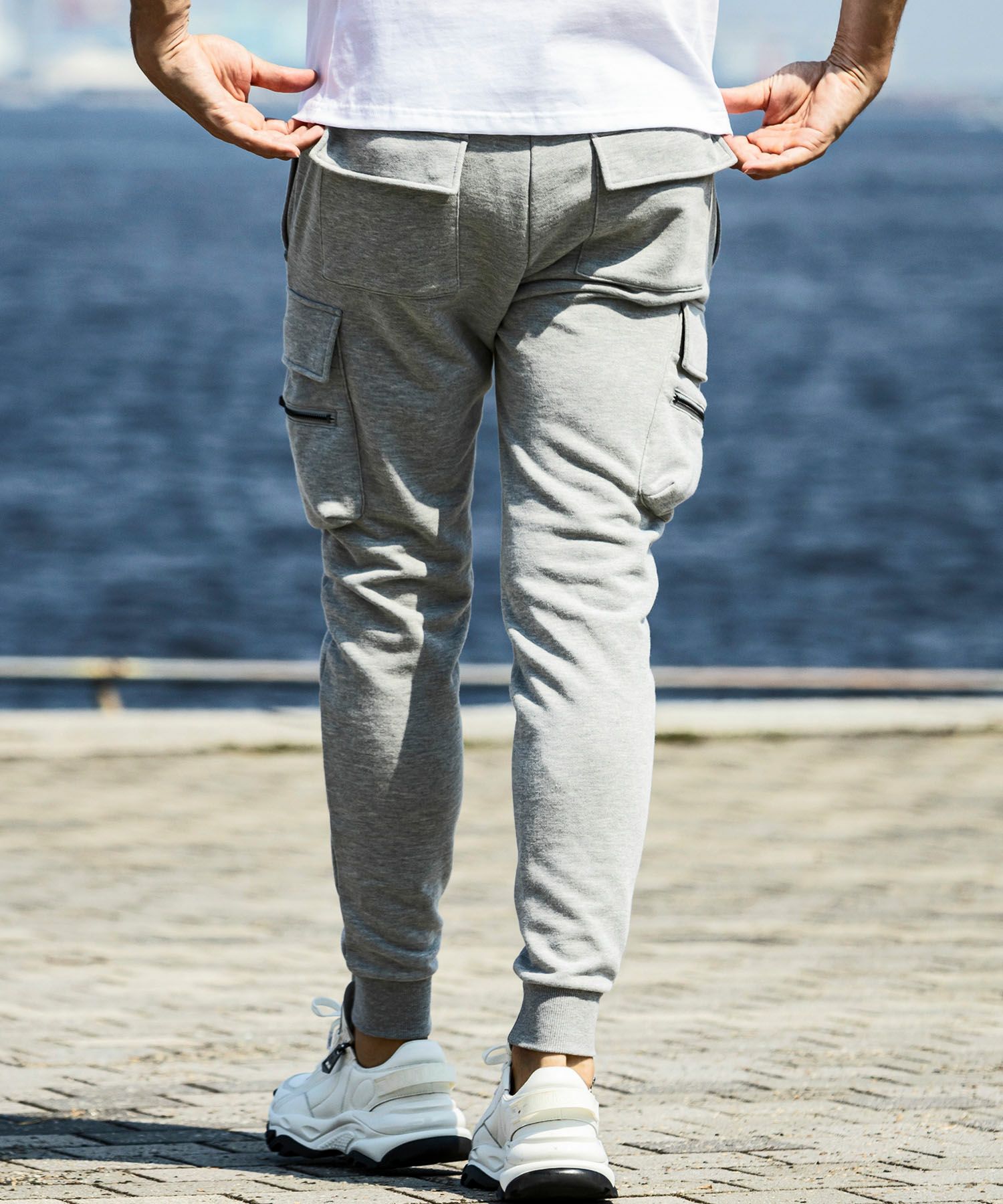 1PIU1UGUALE3 RELAX(ウノピゥウノウグァーレトレ リラックス