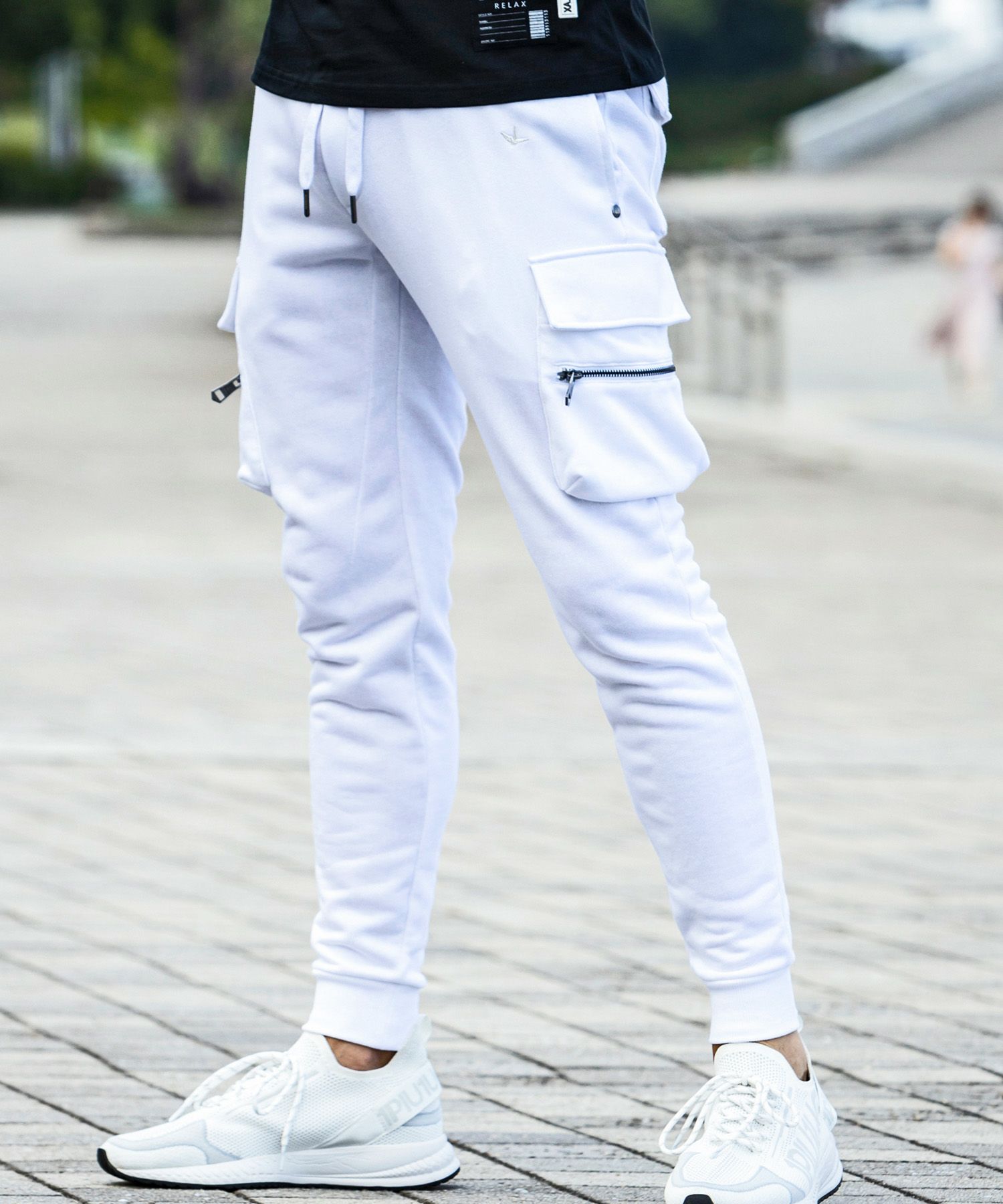 1PIU1UGUALE3 RELAX(ウノピゥウノウグァーレトレ リラックス