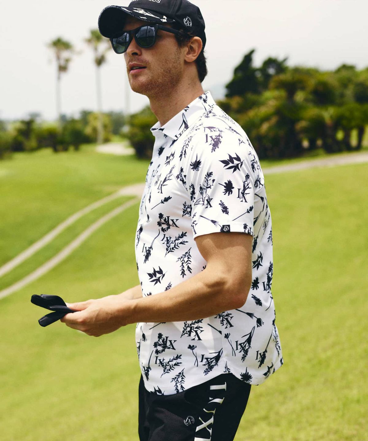 LUXEAKMPLUS(リュクスエイケイエムプラス)ゴルフ ボタニカル半袖