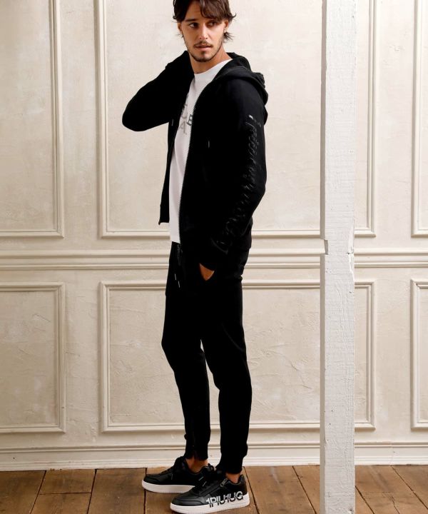 1PIU1UGUALE3 RELAX(ウノピゥウノウグァーレトレ リラックス