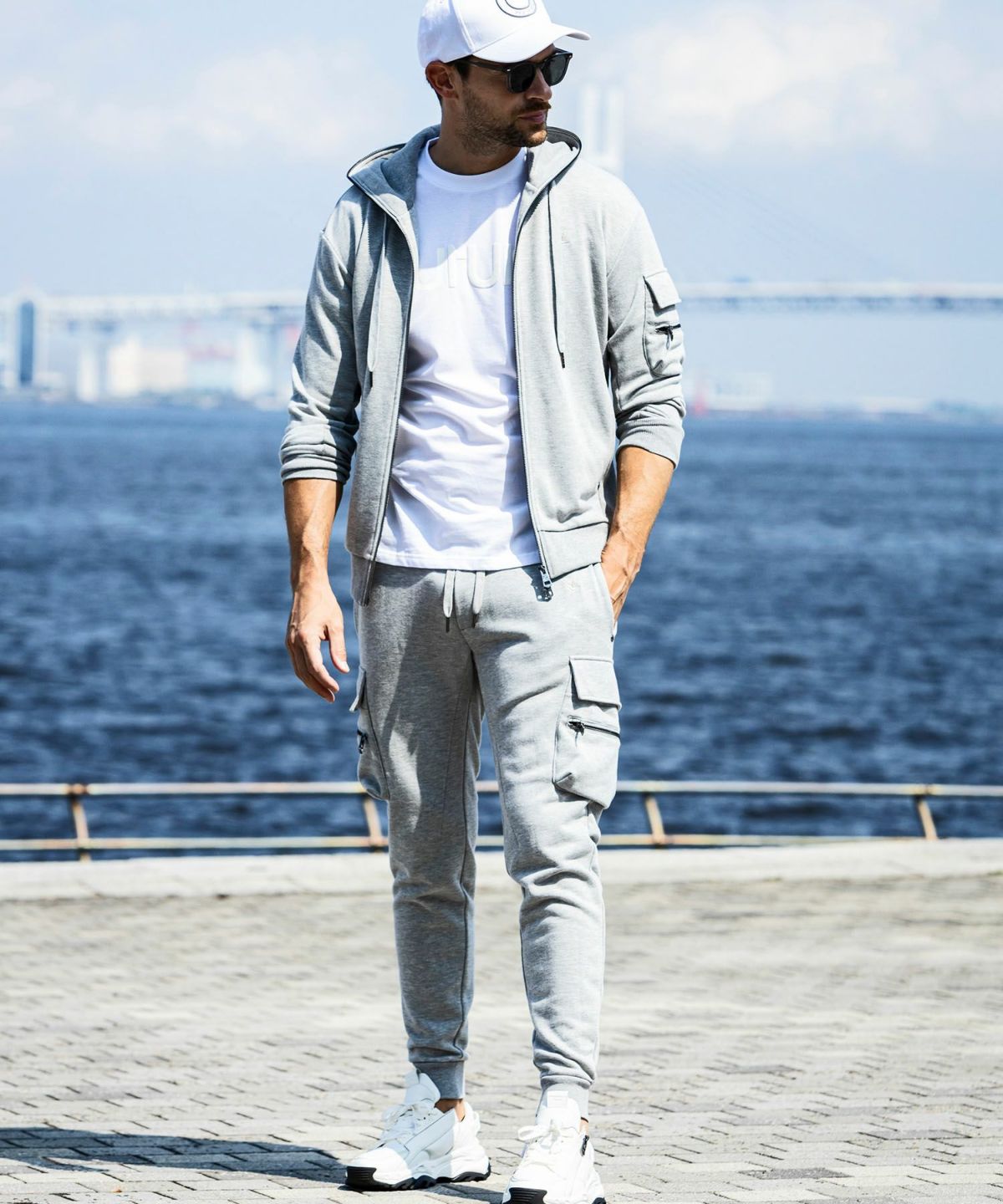 1PIU1UGUALE3 RELAX(ウノピゥウノウグァーレトレ リラックス