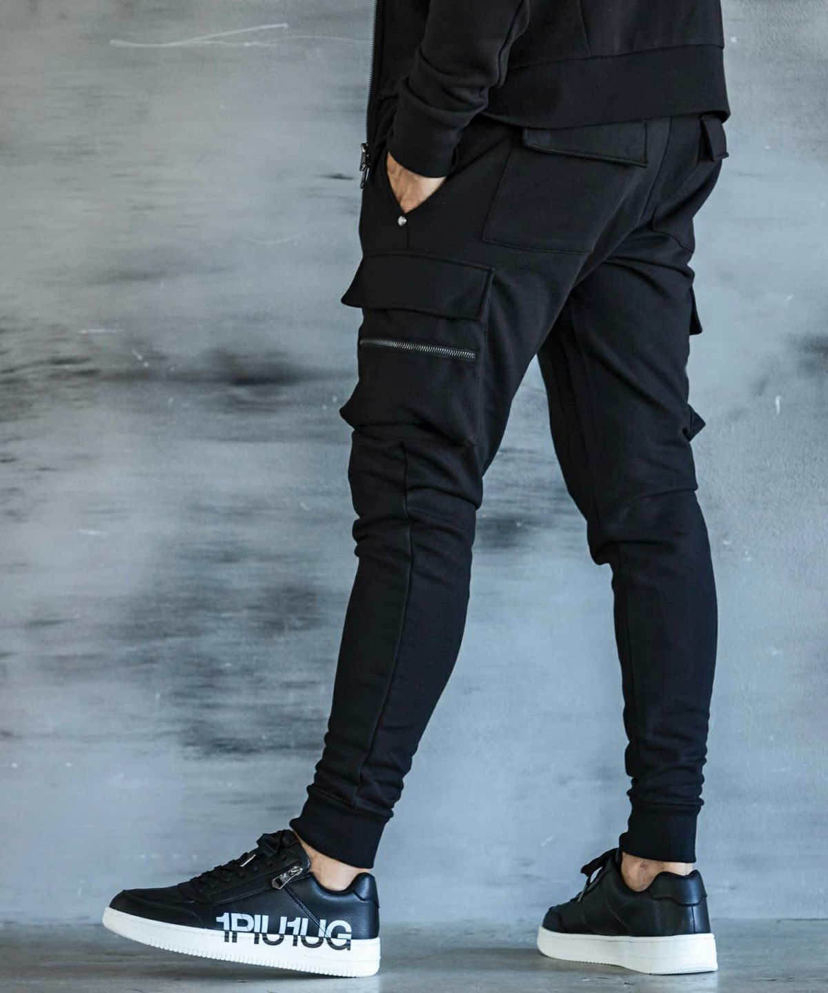 1PIU1UGUALE3 RELAX(ウノピゥウノウグァーレトレ リラックス