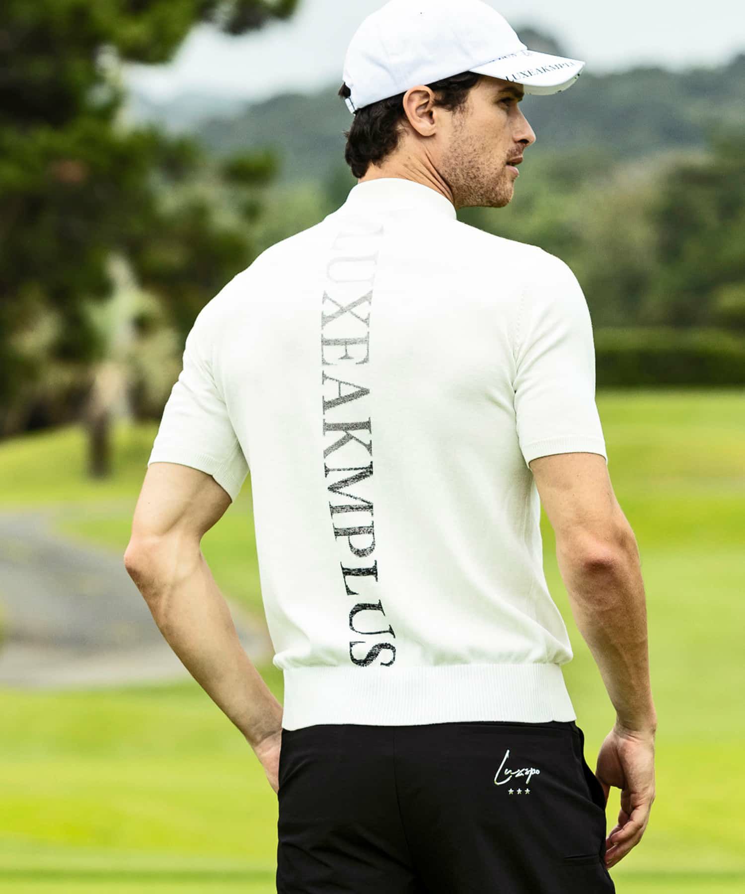 LUXEAKMPLUS(リュクスエイケイエムプラス)ゴルフ バックロゴ半袖モック