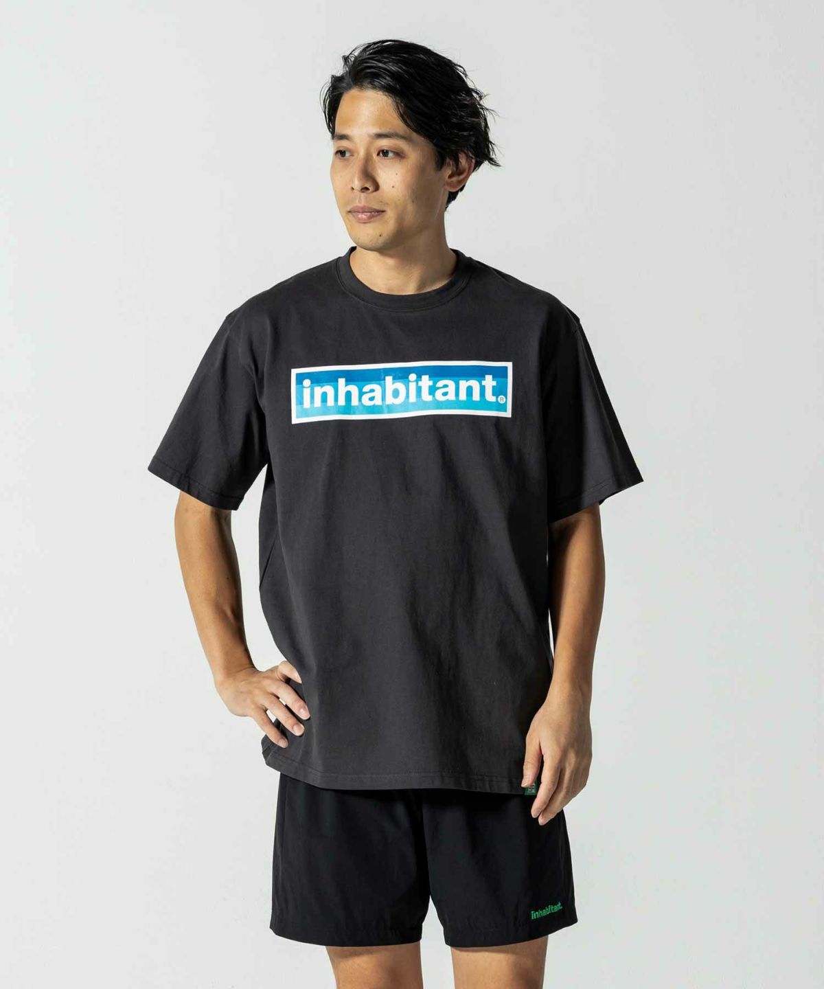 inhabitant(インハビタント)Logo T-shirts/ブルーロゴプリントTシャツ