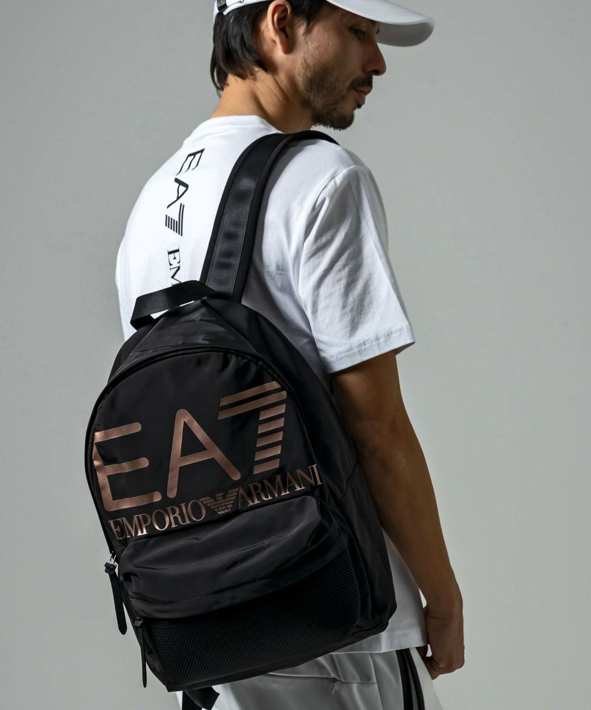 豊富な人気SALE【未使用】EMPORIO ARMANI EA7 東京五輪公式限定バックパック バッグ
