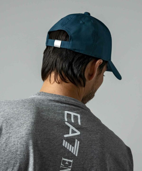 大人も着やすいシンプルファッション ARMANI EMPORIO EA7(イーエーセブン)TRAIN LABEL CAP U CORE トップス