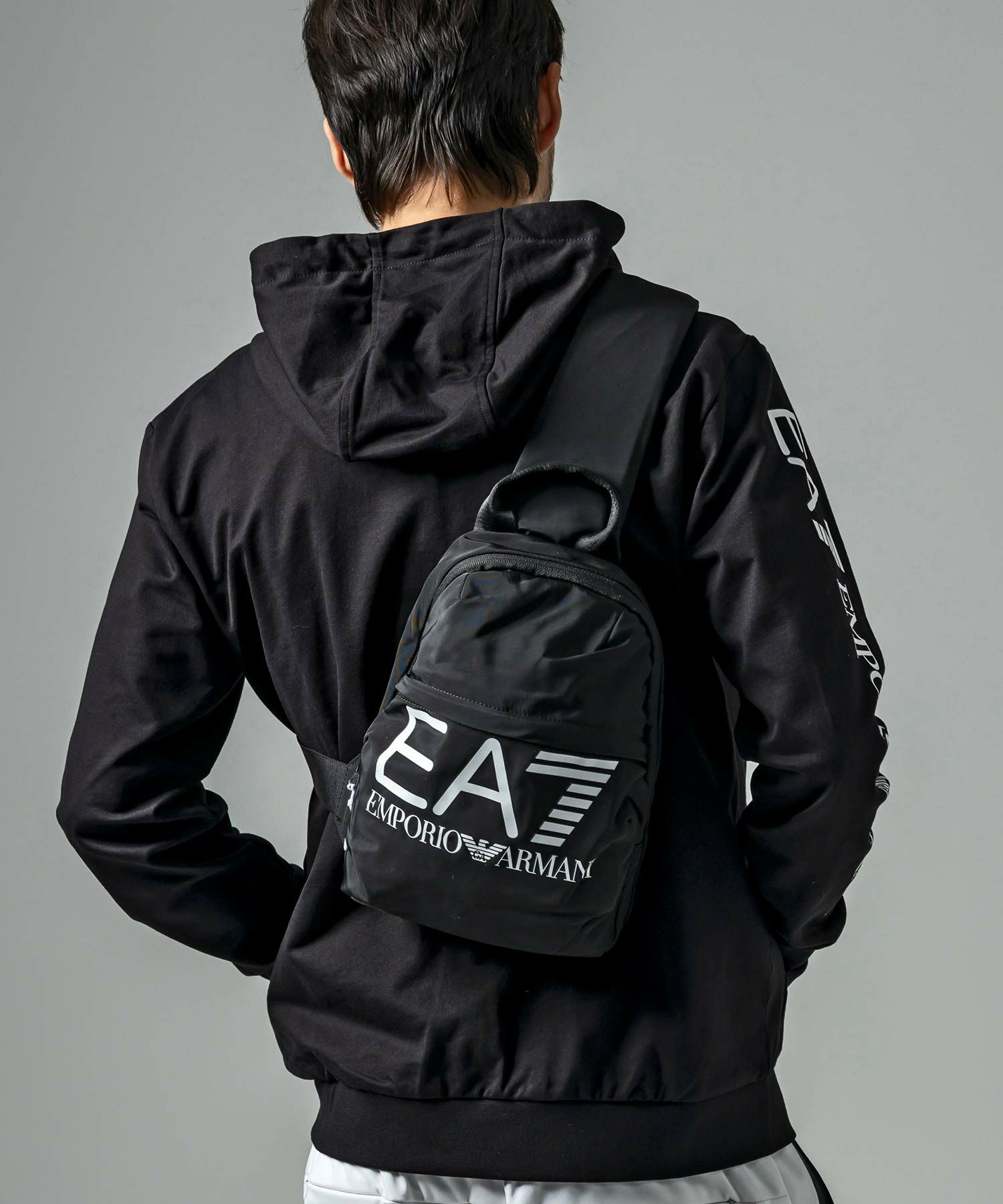 EMPORIO ARMANI EA7(イーエーセブン)TRAIN U POUCH/ボディバッグ 