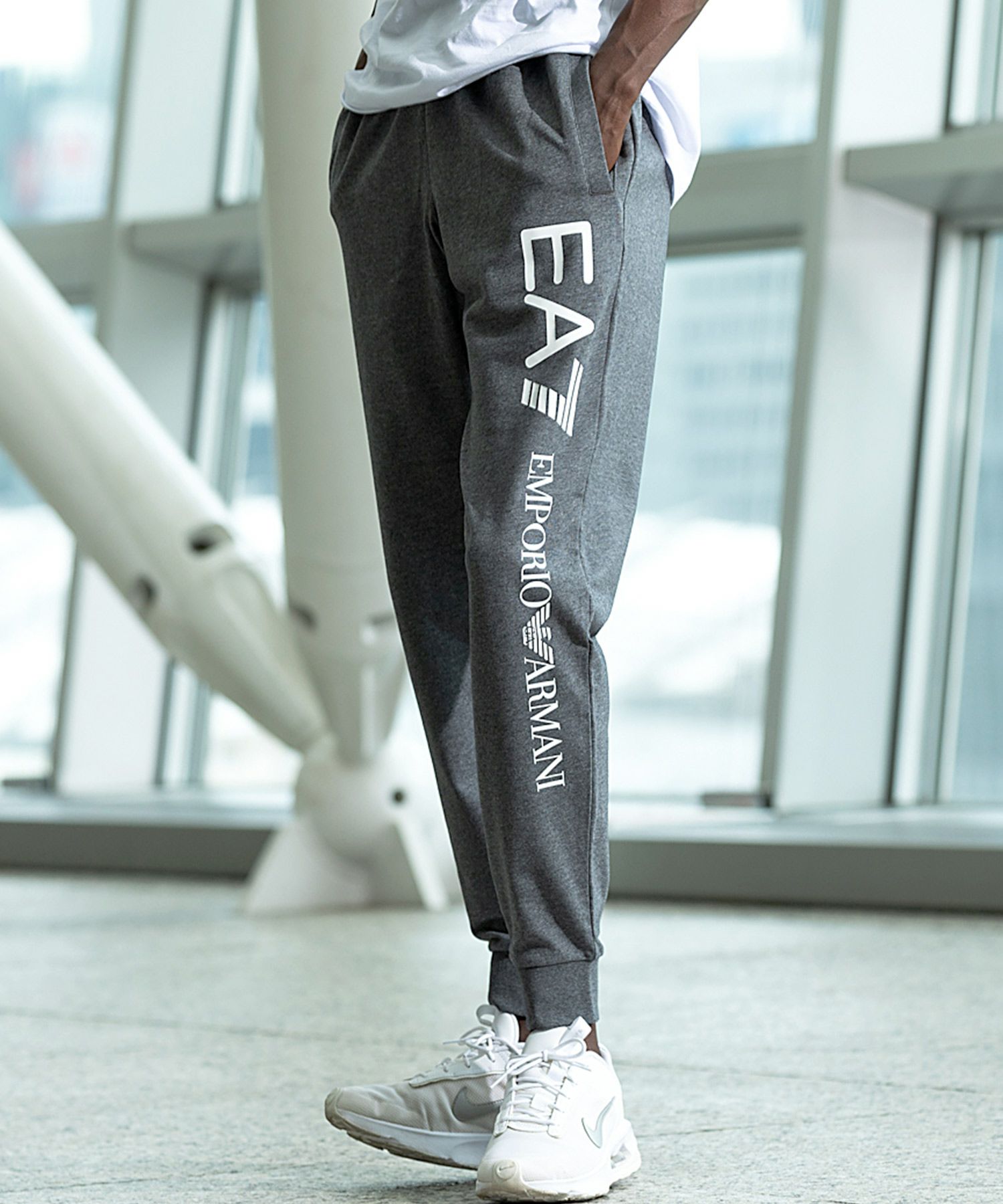 EMPORIO ARMANI EA7(イーエーセブン)TRAIN LOGO SERIES M PANTS CH 