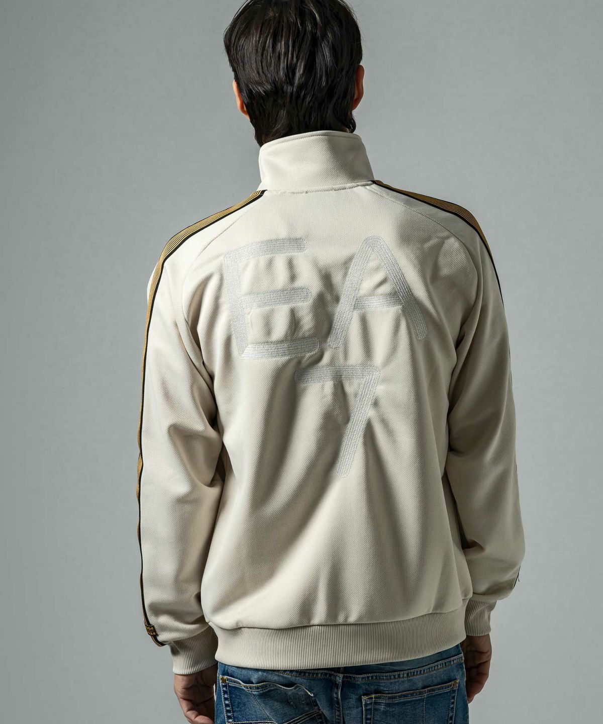EMPORIO ARMANI EA7(イーエーセブン)TRAIN SOCCER 20TH M T-TOP