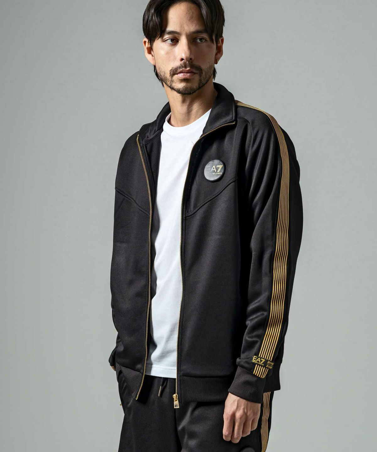 福袋セール EMPORIO ARMANI T-TOP M 20TH SOCCER EA7(イーエーセブン)TRAIN ウェア