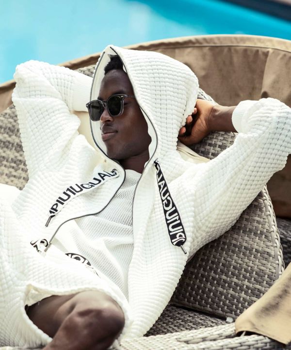 1PIU1UGUALE3 RELAX(ウノピゥウノウグァーレトレ リラックス