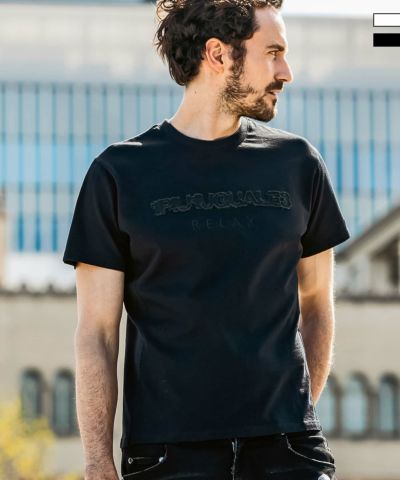 1PIU1UGUALE3 RELAX(ウノピゥウノウグァーレトレ リラックス)カットオフロゴ半袖Tシャツ