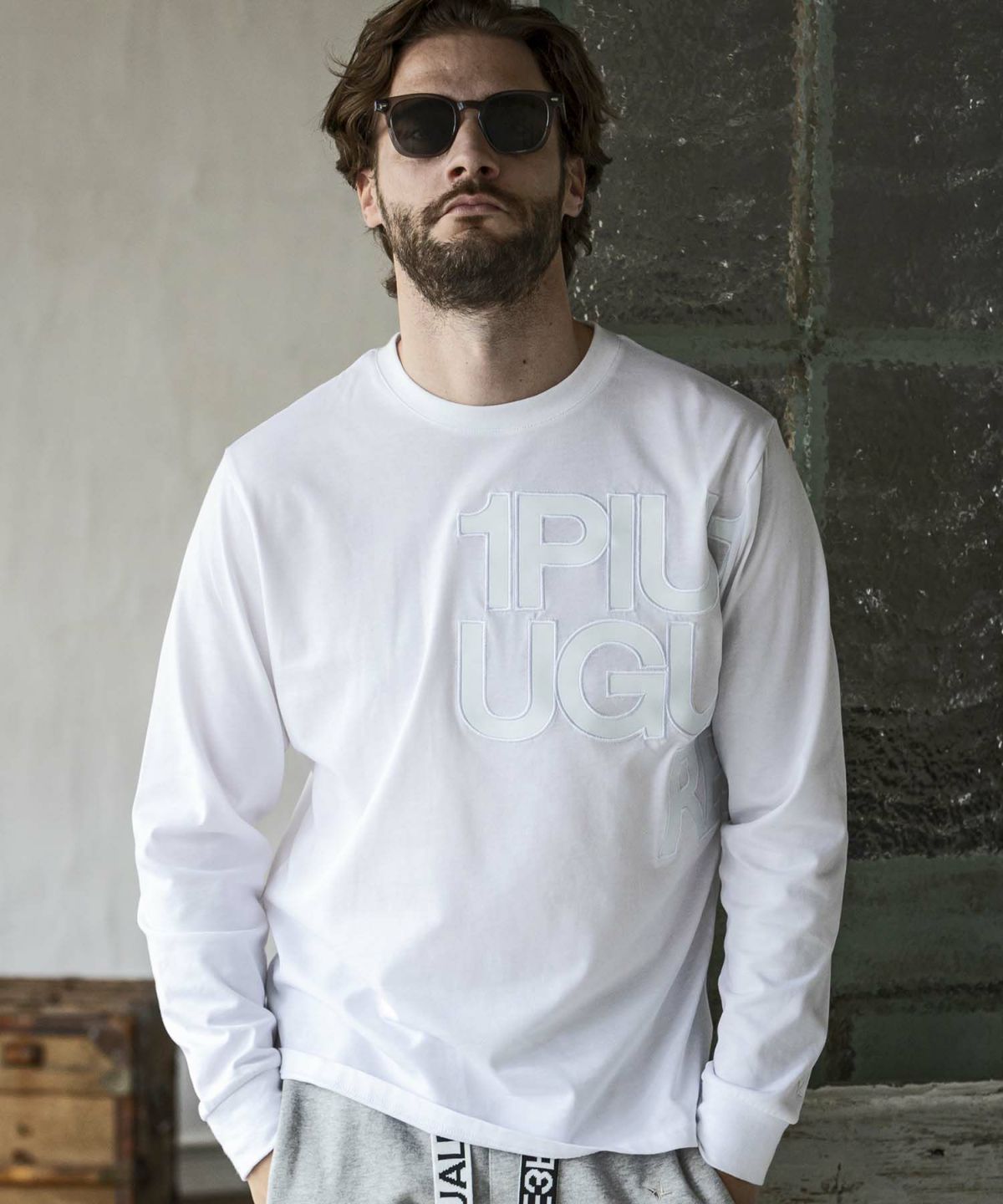 1PIU1UGUALE3 RELAX(ウノピゥウノウグァーレトレ リラックス)フェイク