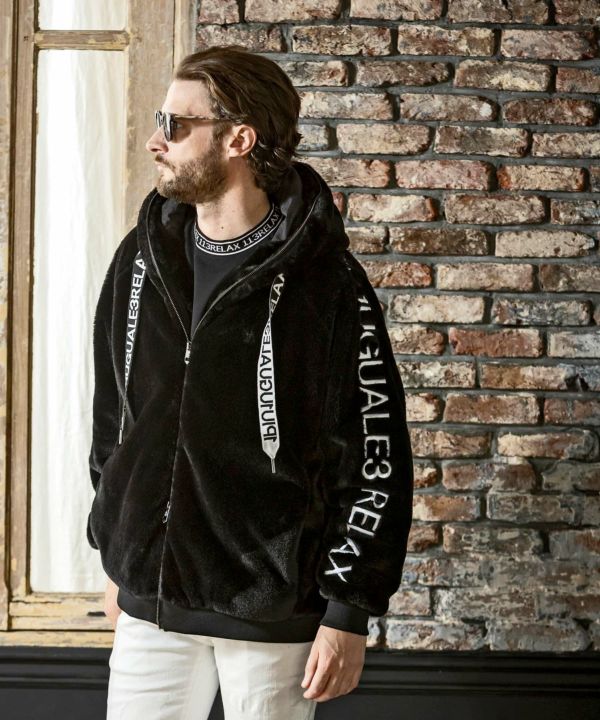 ウノピゥウノウグァーレトレGOLF ブラックハイネック長袖シャツ sizeVI