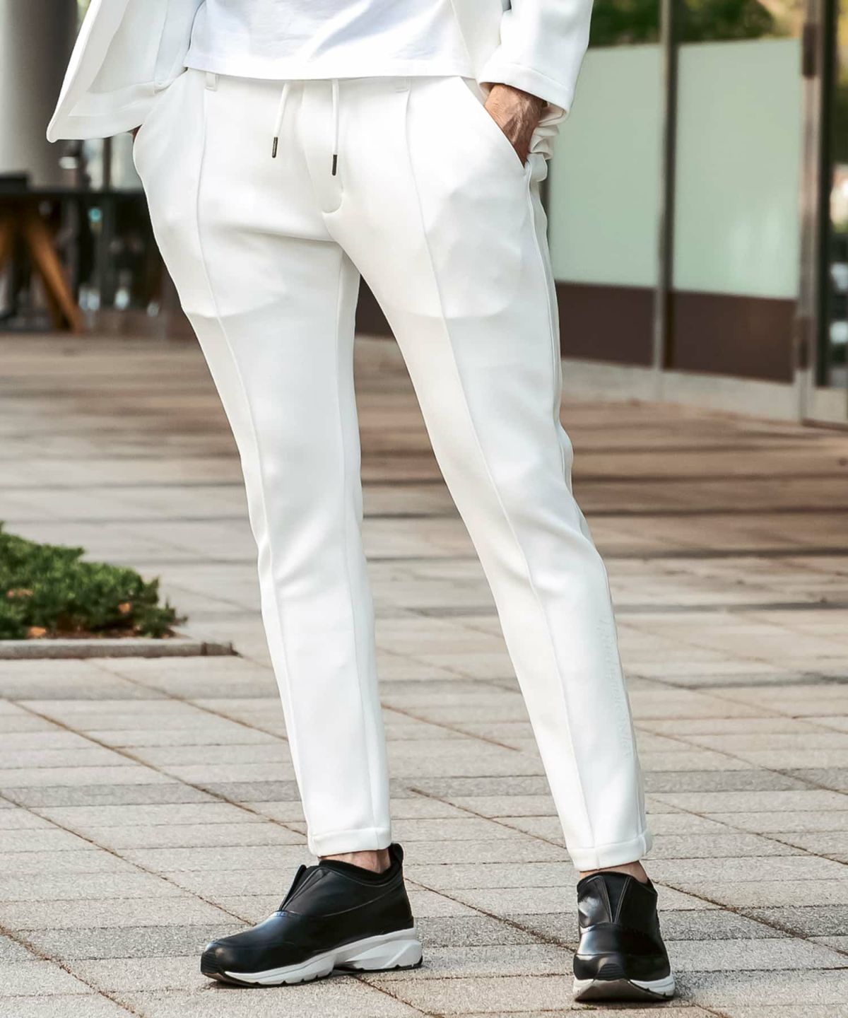 1PIU1UGUALE3 RELAX(ウノピゥウノウグァーレトレ リラックス)レザー