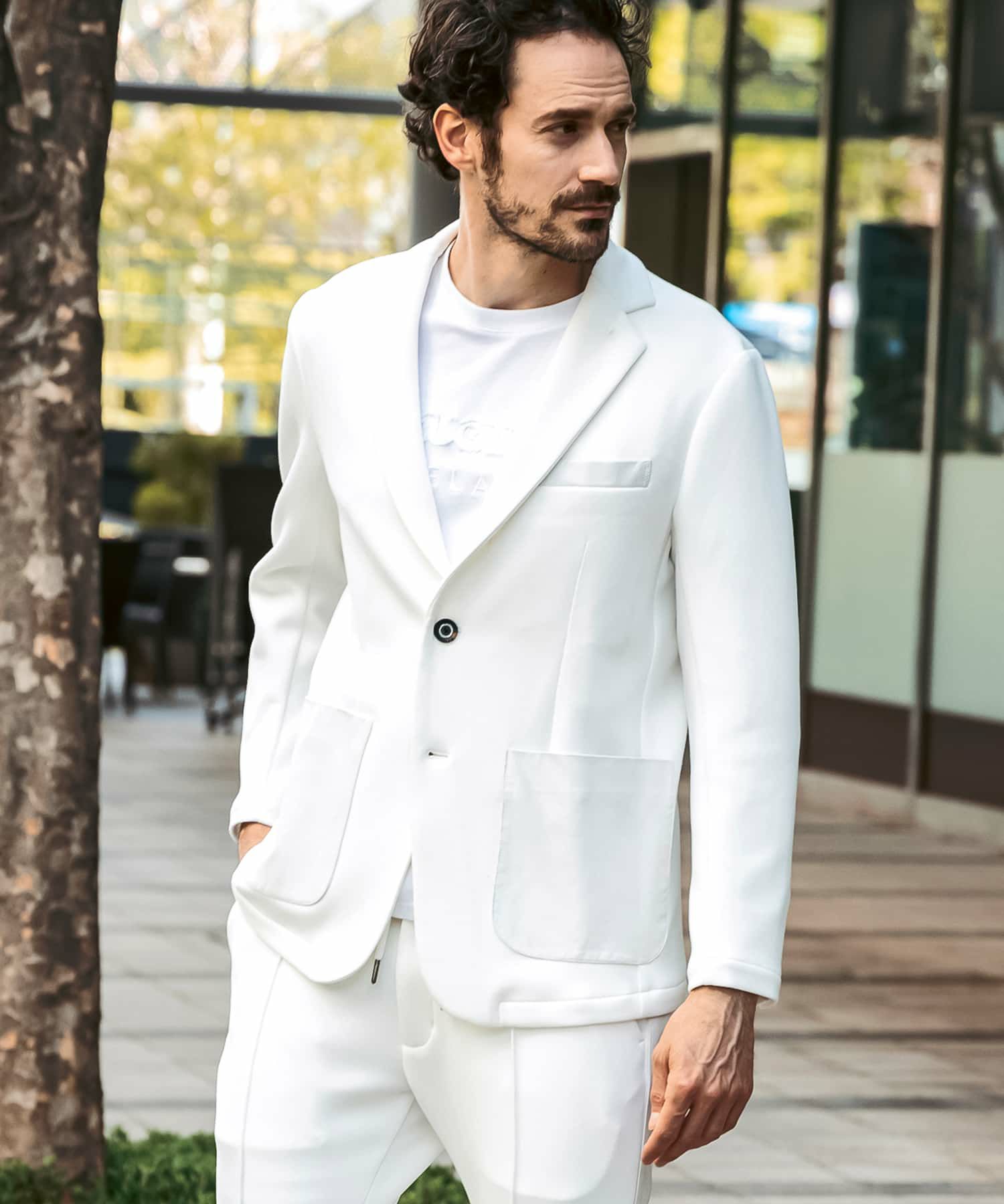 1PIU1UGUALE3 RELAX(ウノピゥウノウグァーレトレ リラックス)レザー