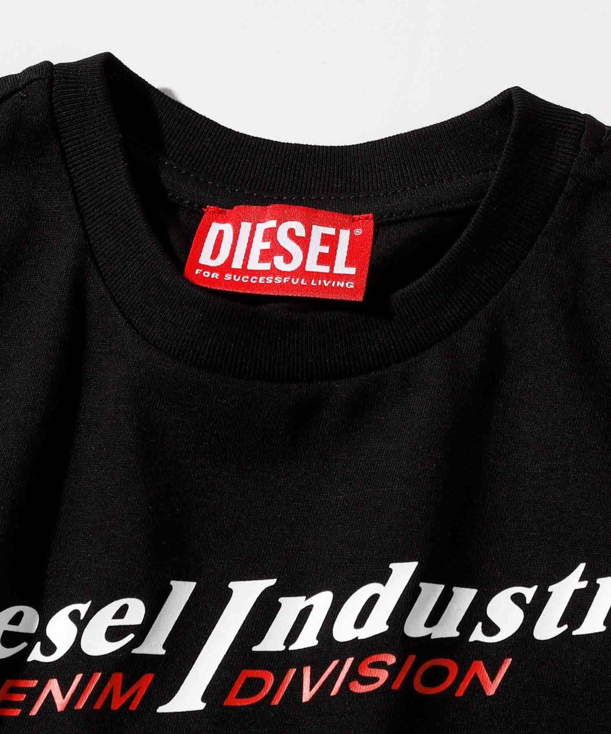 DIESEL(ディーゼル)Kids & Junior ブランドロゴ半袖Tシャツ DIESEL(ディーゼル)Kids & Junior ブランドロゴ半袖Tシャツ