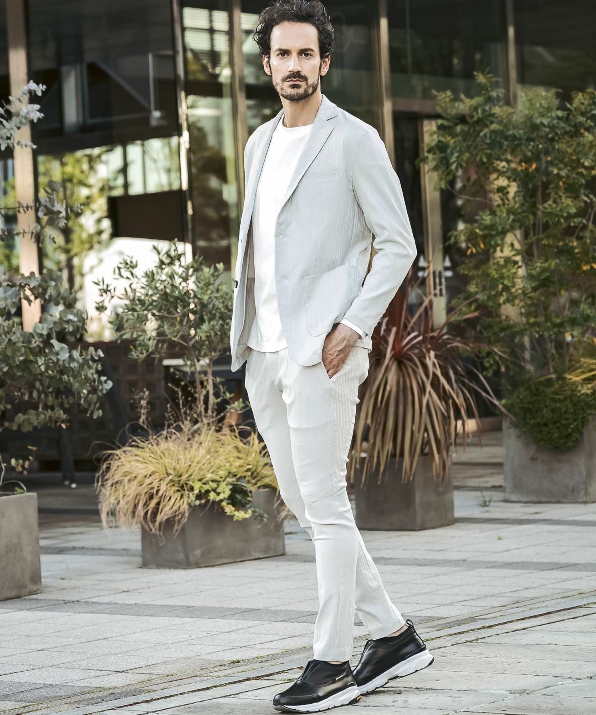 1PIU1UGUALE3 RELAX(ウノピゥウノウグァーレトレ リラックス